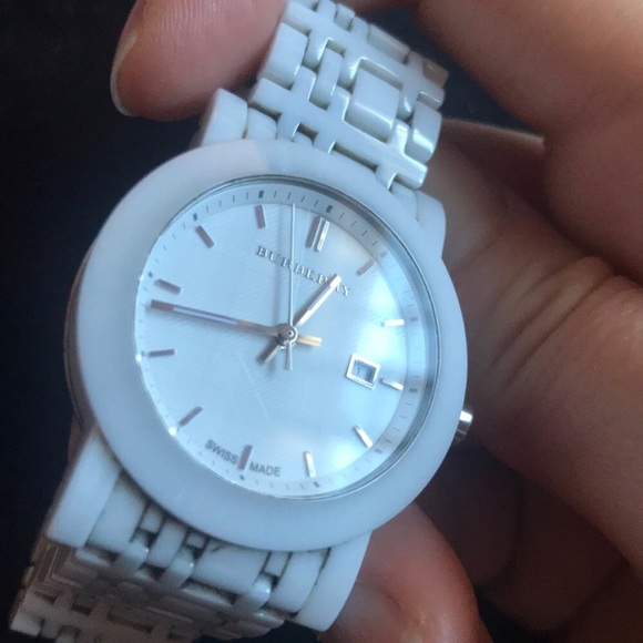 Burberry BU1870 white ceramic lady watch - Picture 2 of 5